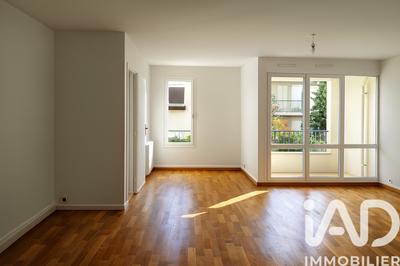 Appartement - 81 m² - 4 pièces