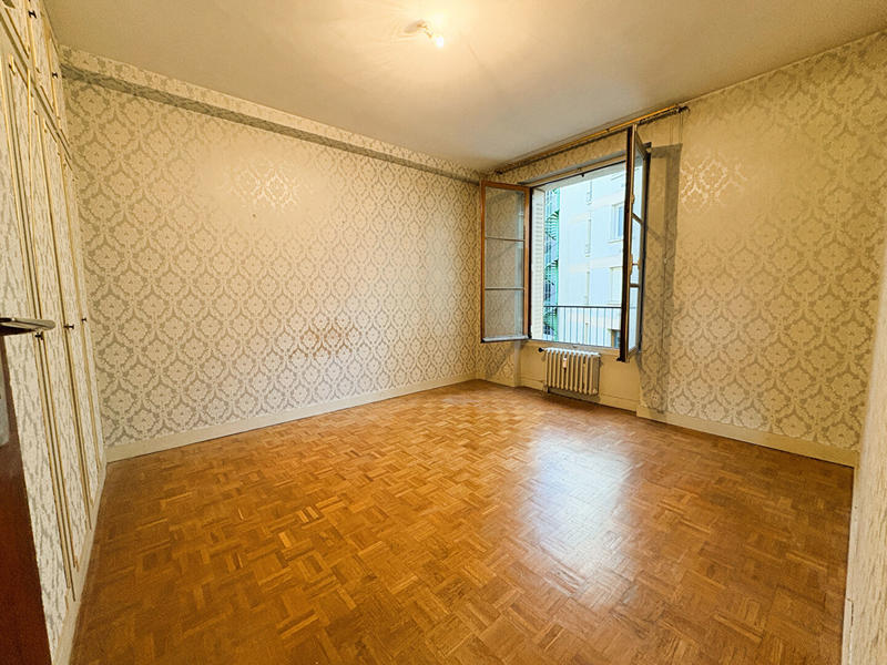 Appartement - 87 m² - 4 pièces