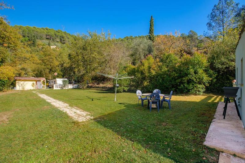 Maison - 157 m² - 7 pièces