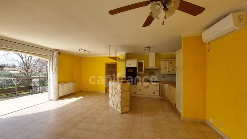 Maison - 104 m² - 5 pièces