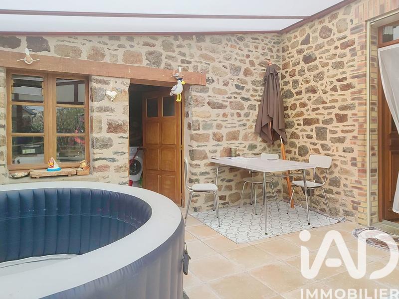 Maison de village - 75 m² - 5 pièces