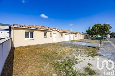 Maison - 80 m² - 4 pièces