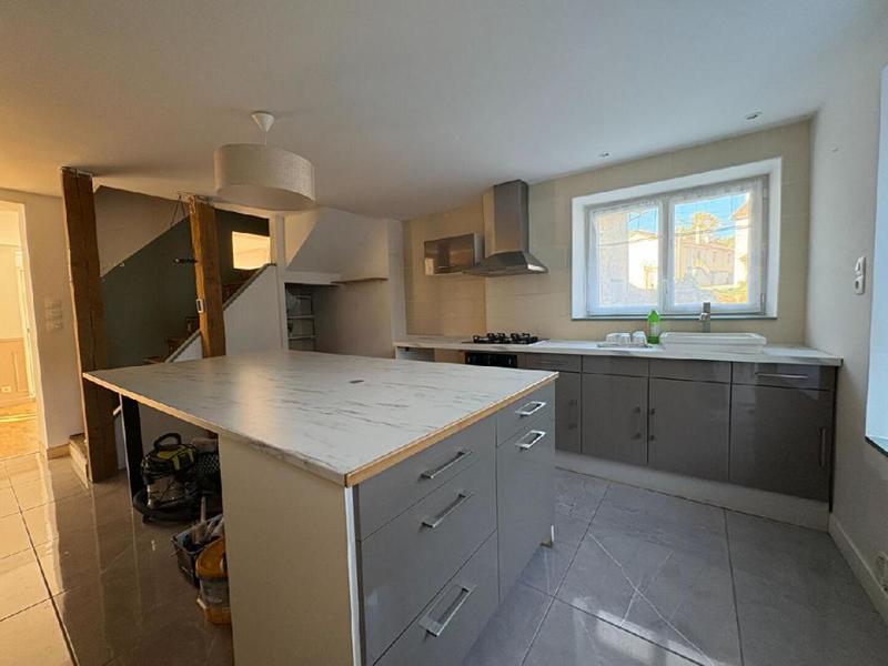 Maison - 101 m² - 4 pièces