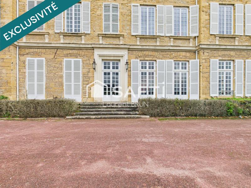 Appartement - 150 m² - 4 pièces