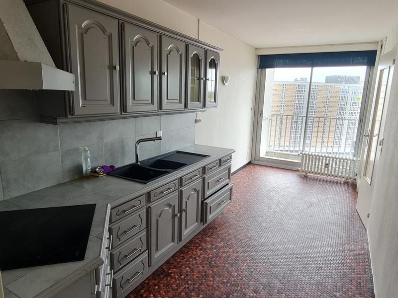 Appartement - 97 m² - 4 pièces