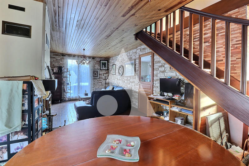 Maison - 107 m² - 6 pièces