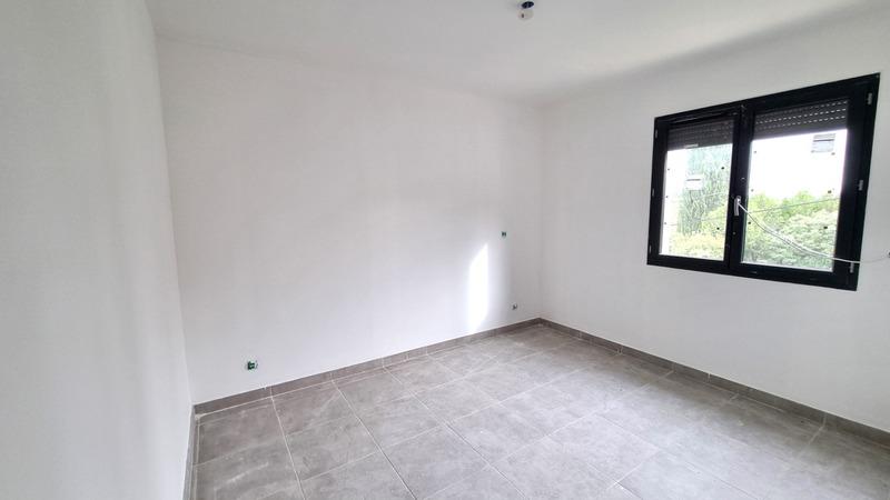 Maison - 122 m² - 5 pièces