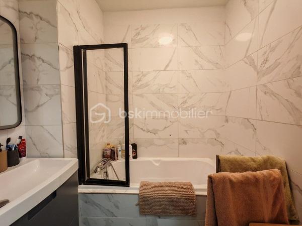 Appartement - 88 m² - 5 pièces