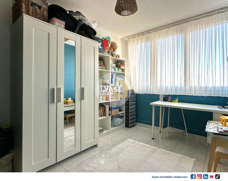 Appartement - 84 m² - 5 pièces