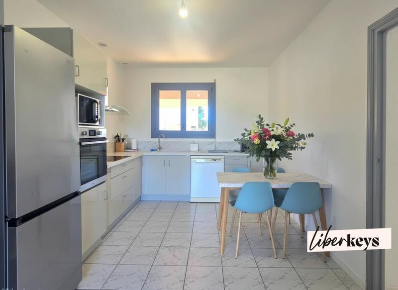 Villa - 100 m² - 4 pièces