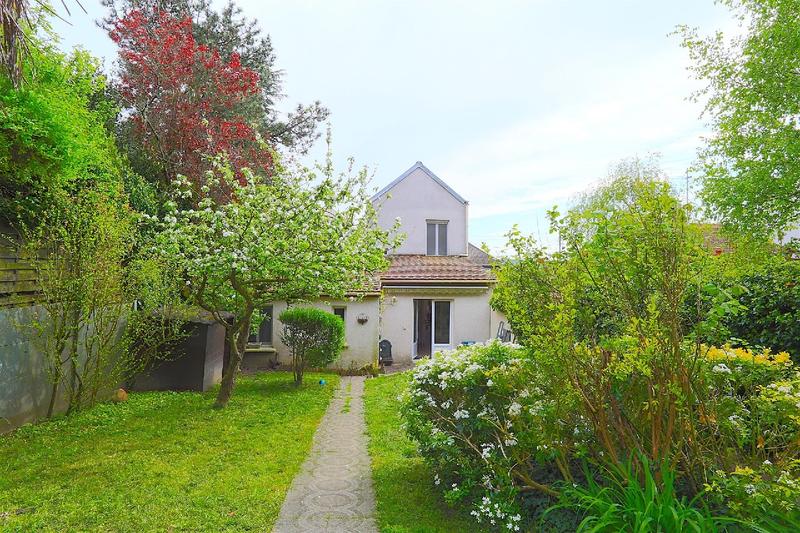 Maison - 87 m² - 4 pièces