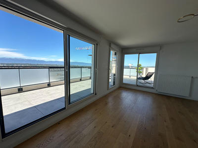 Appartement - 89 m² - 4 pièces