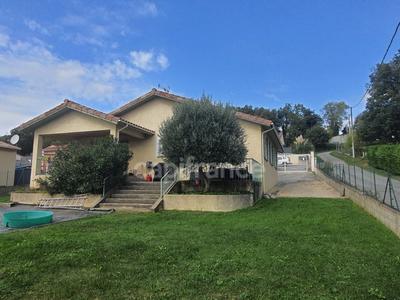 Maison - 110 m² - 4 pièces