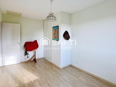 Maison - 155 m² - 7 pièces