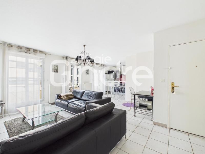 Appartement - 65 m² - 3 pièces