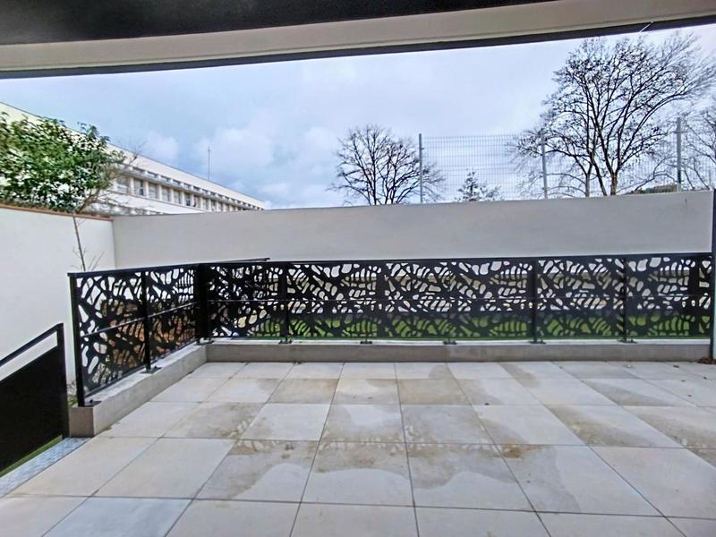 Appartement - 99 m² - 4 pièces