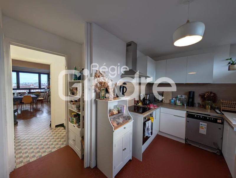 Appartement - 81 m² - 3 pièces