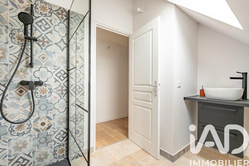 Maison - 155 m² - 8 pièces