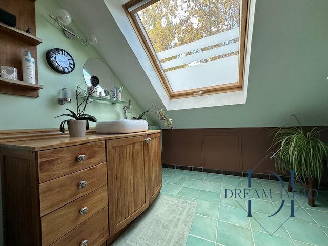 Maison - 155 m² - 7 pièces