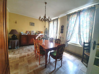 Maison de ville - 190 m² - 7 pièces