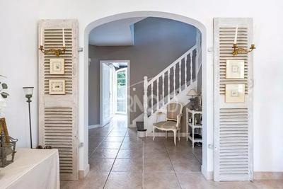 Maison - 165 m² - 6 pièces