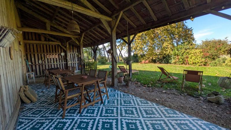 Maison - 266 m² - 10 pièces