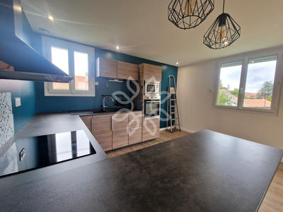 Maison - 107 m² - 5 pièces