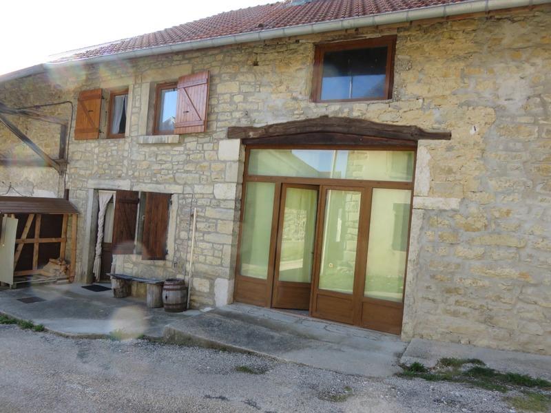 Maison - 96 m² - 6 pièces