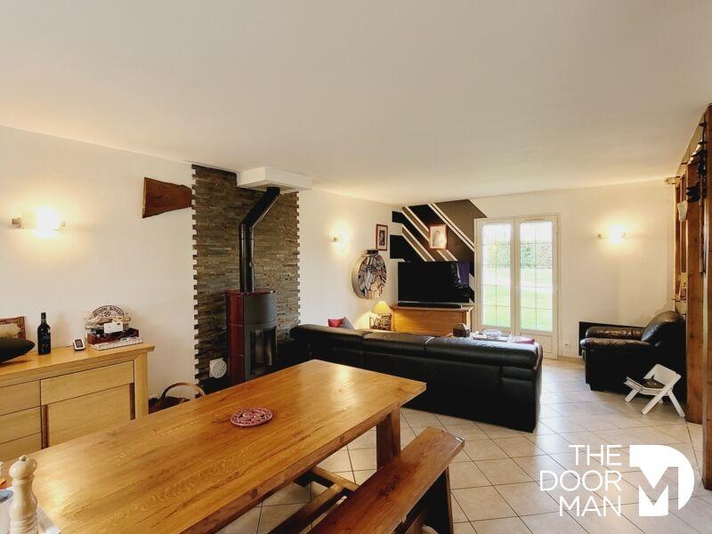 Maison - 130 m² - 5 pièces