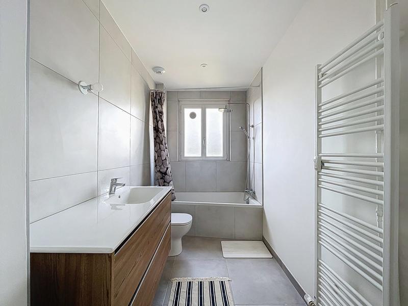 Appartement - 79 m² - 3 pièces