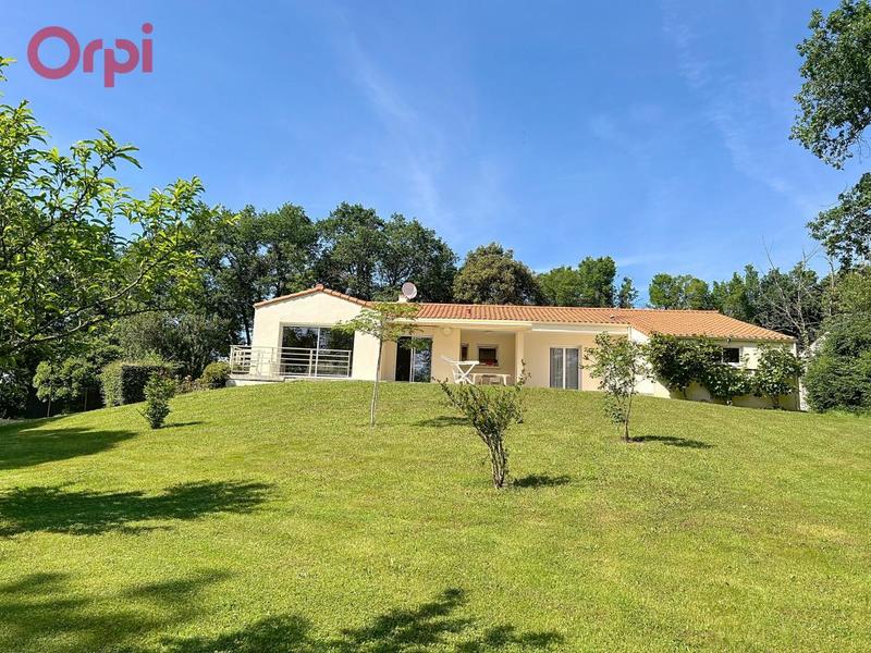 Maison - 120 m² - 4 pièces