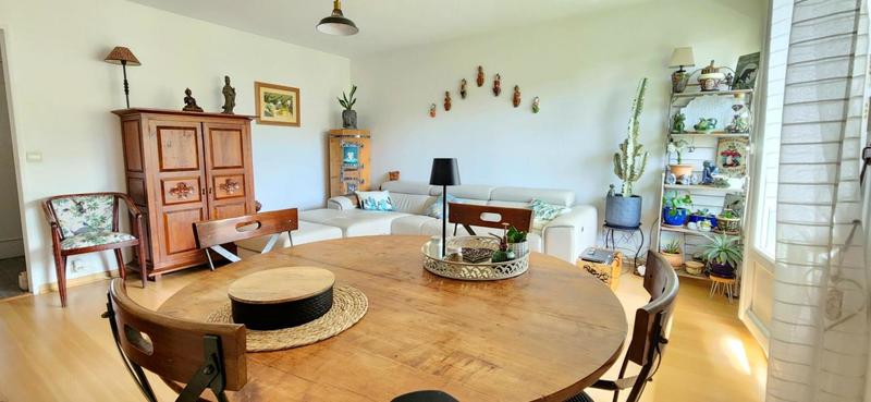 Appartement - 75 m² - 3 pièces