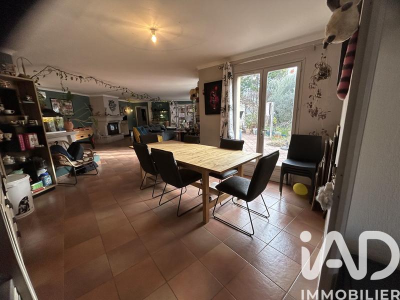 Maison - 275 m² - 7 pièces