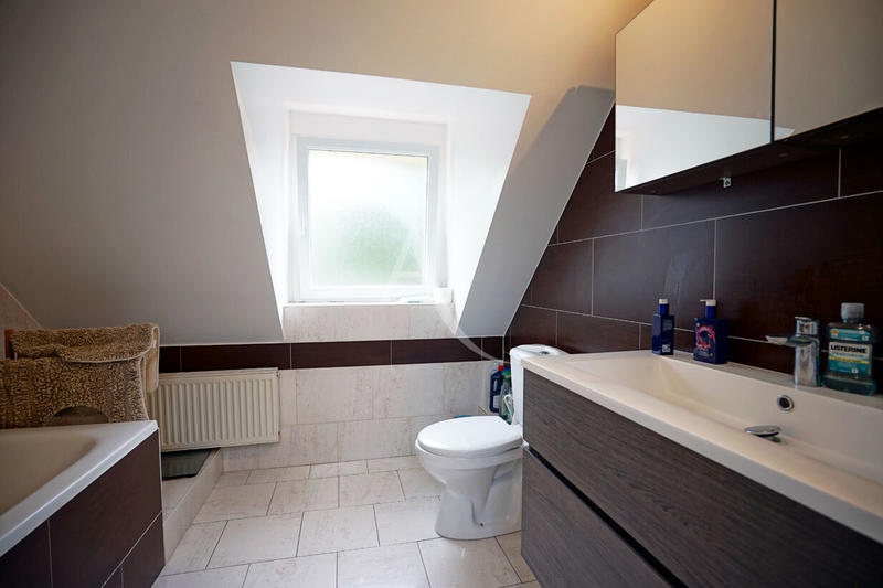 Maison - 118 m² - 6 pièces