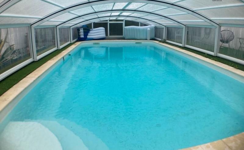 Maison - 266 m² - 7 pièces