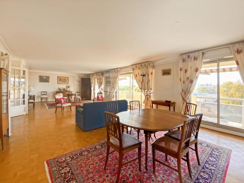 Appartement - 134 m² - 4 pièces