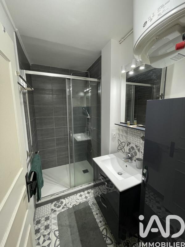 Appartement - 93 m² - 5 pièces