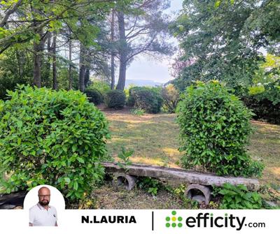 Maison - 185 m² - 9 pièces