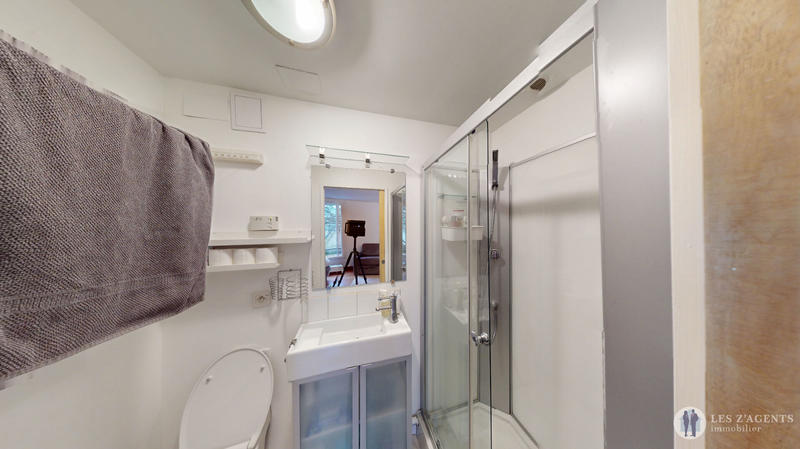 Appartement - 100 m² - 5 pièces