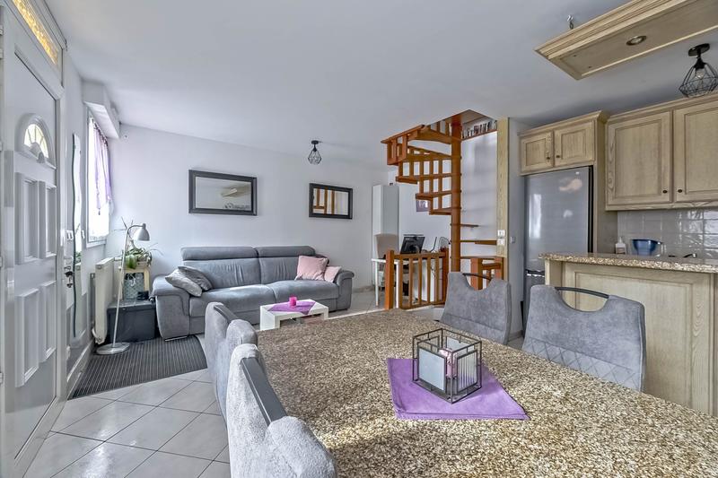 Maison de ville - 68 m² - 3 pièces