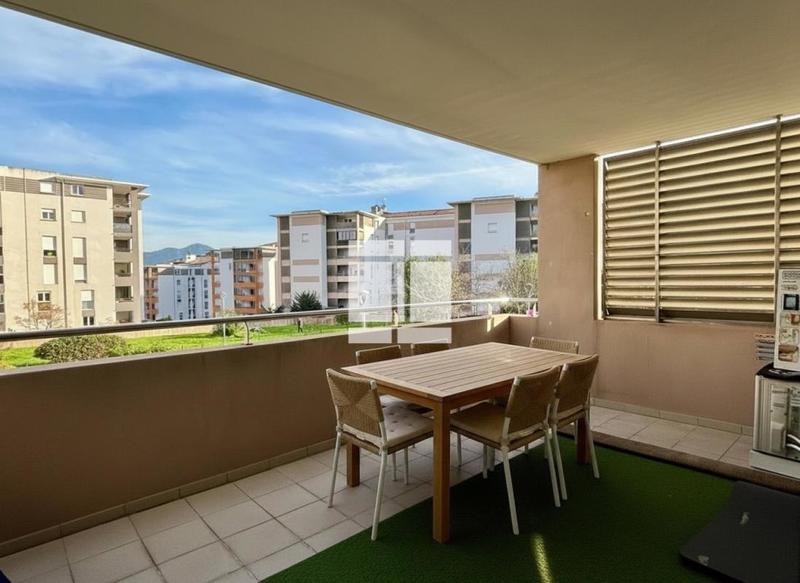 Appartement - 68 m² - 3 pièces