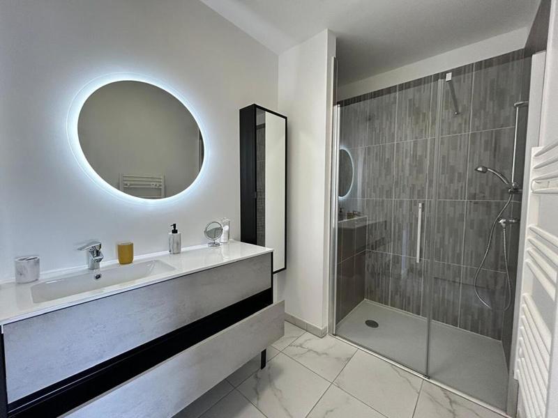 Appartement - 96 m² - 3 pièces