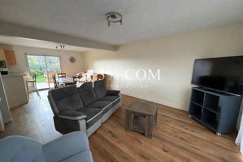 Maison - 97 m² - 5 pièces