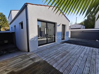 Maison - 133 m² - 6 pièces