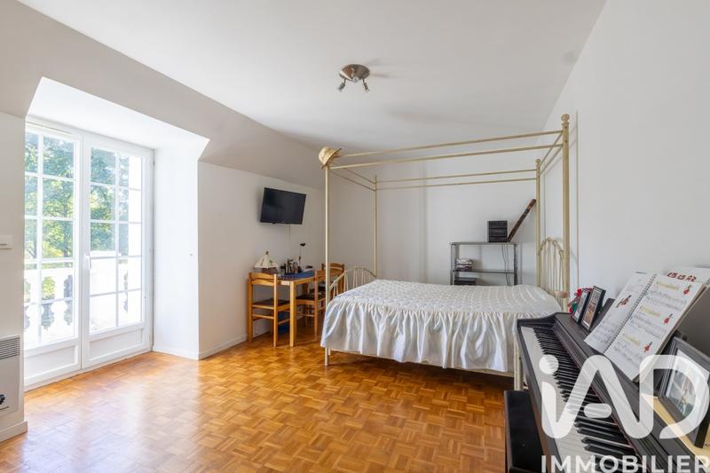 Maison - 190 m² - 5 pièces