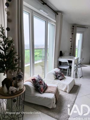 Studio - 42 m² - 1 pièce