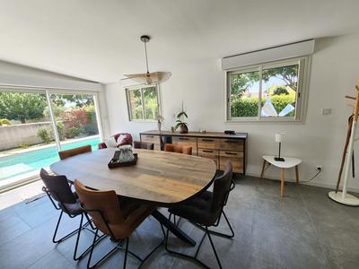 Maison - 101 m² - 4 pièces