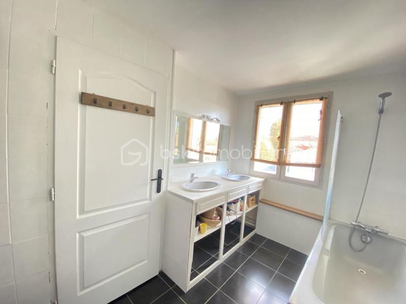 Maison de village - 122 m² - 4 pièces