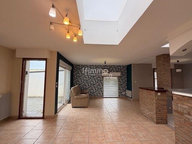 Maison - 160 m² - 7 pièces