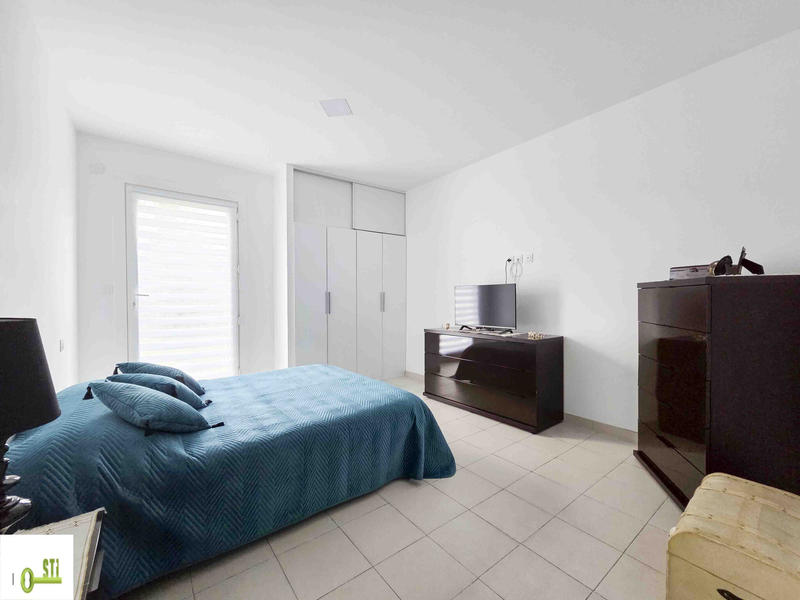 Maison - 97 m² - 4 pièces